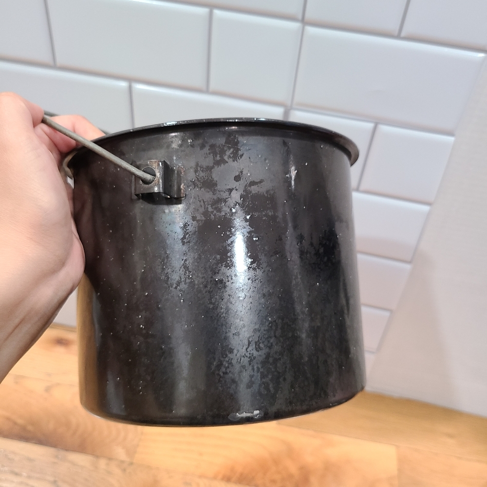 Outback Enamel Camp Cook Set Camping Cookware set - Picture 5 of 15